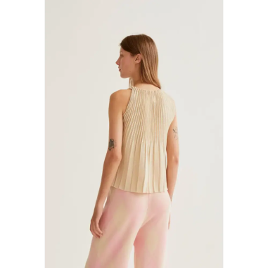 Fantástica Top Plisado Beige Compañía Fantástica