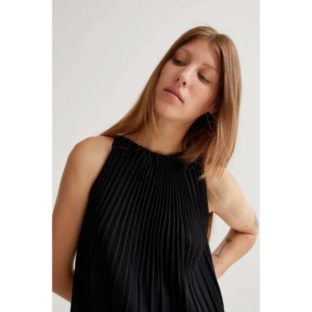 Compañia Fantastica Vestigo Largo Plisado Negro