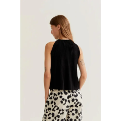 Compañia Fantastica Top Plisado Negro 2