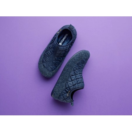 Zapatilla de casa confort azul