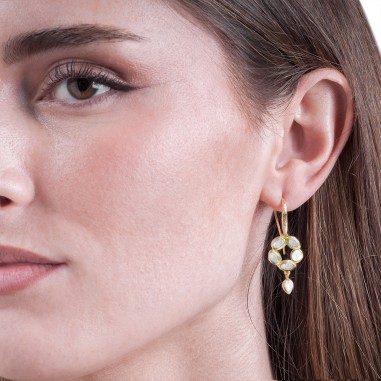 Pendientes gancho flor espectrolita baño de oro 18k