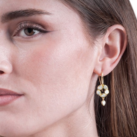 Pendientes gancho flor espectrolita baño de oro 18k