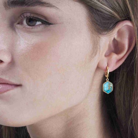 Pendiente de aro con Turquesa hexagonal en baño de oro 18k
