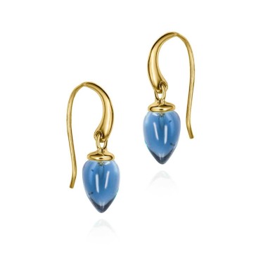 Pendiente de gancho con Iolita en baño de oro 18k