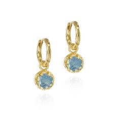 Pendientes de aro pequeños con Aguamarina de plata con baño de oro 18k