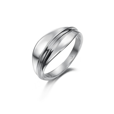 Anillo con diseño ondulado en plata de ley 925