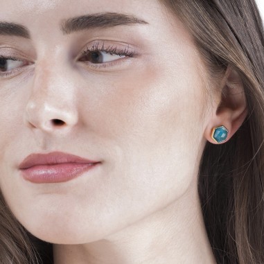 Pendientes midi Apatita hexagonal con baño de oro 18k